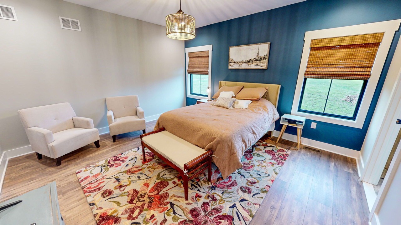 Photo of Bedroom in Akron