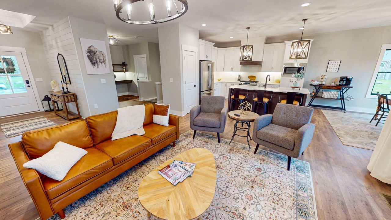 Photo of Livingroom in Akron