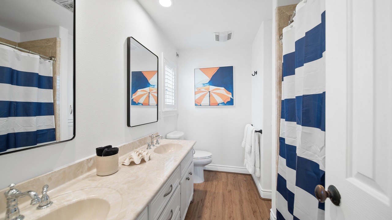 Photo of Bathroom in Terramar Beach