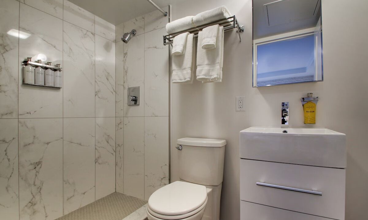 Photo of Bathroom in Foggy Bottom