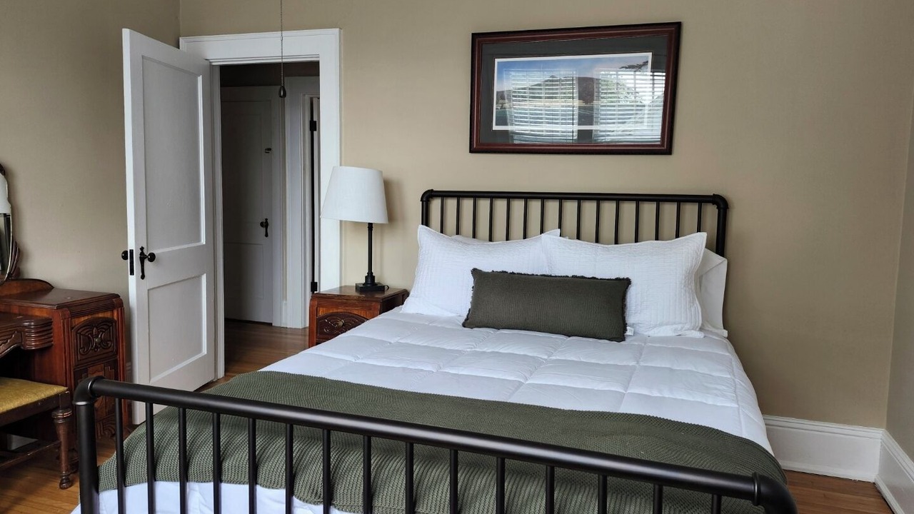 Photo of Bedroom in Mount Airy