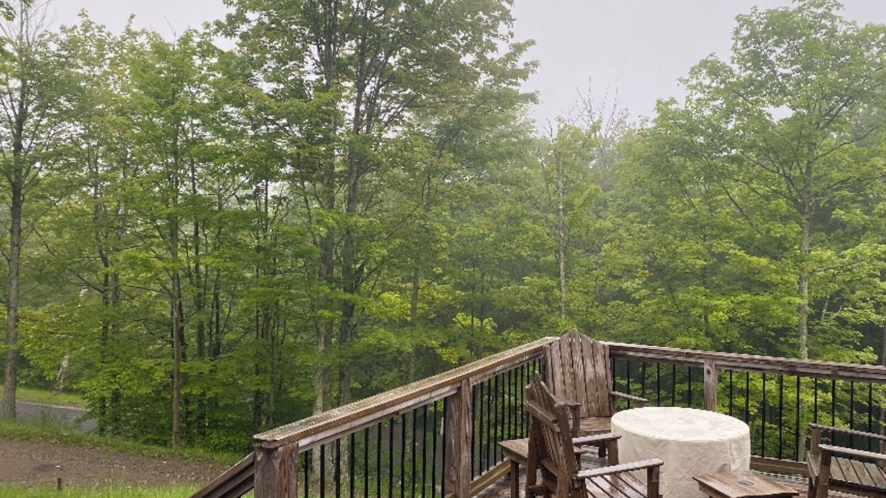 Photo of Outdoor in Old Timberline