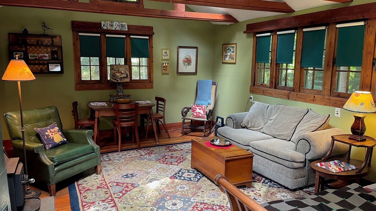 Photo of Livingroom in Canaan