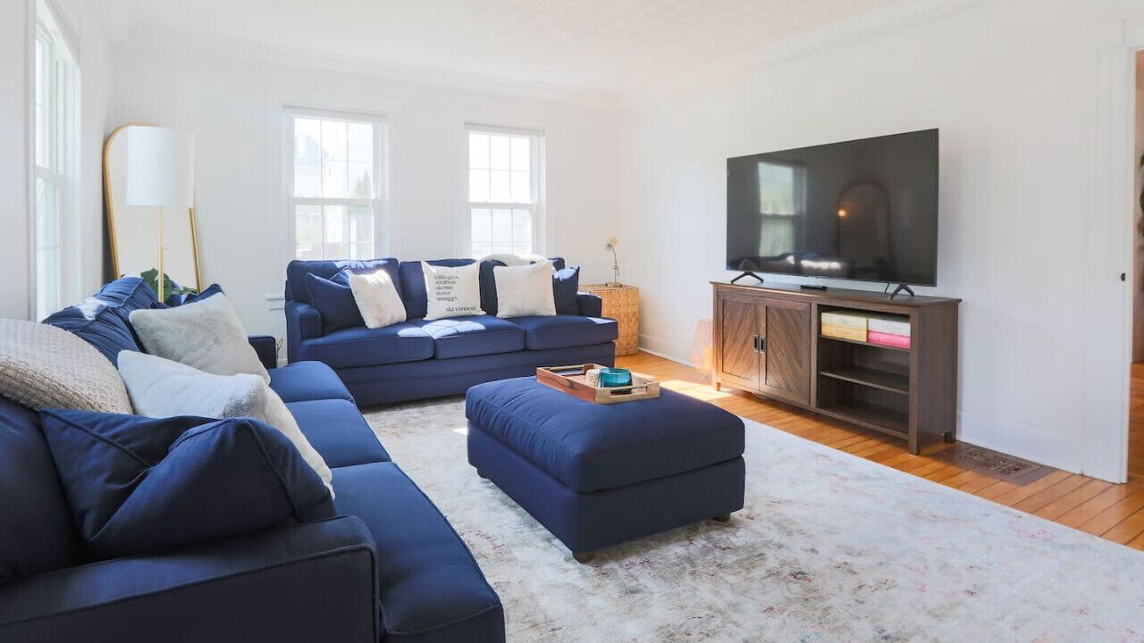Photo of Livingroom in Bridgewater