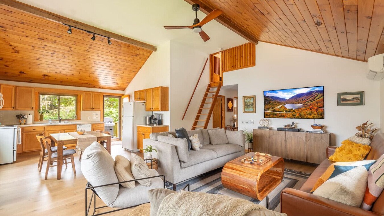 Photo of Livingroom in Farmington