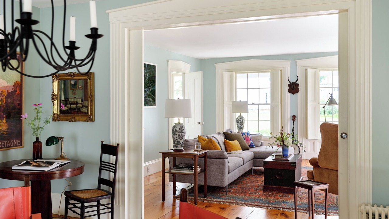 Photo of Livingroom in Center Lovell