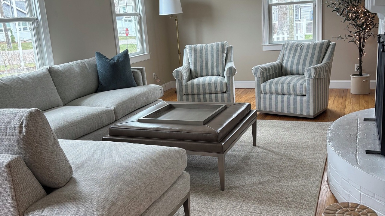 Photo of Livingroom in Old Saybrook