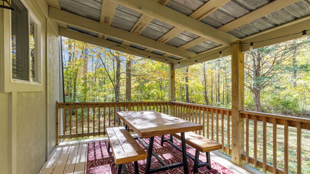 Photo of Outdoor in Hood