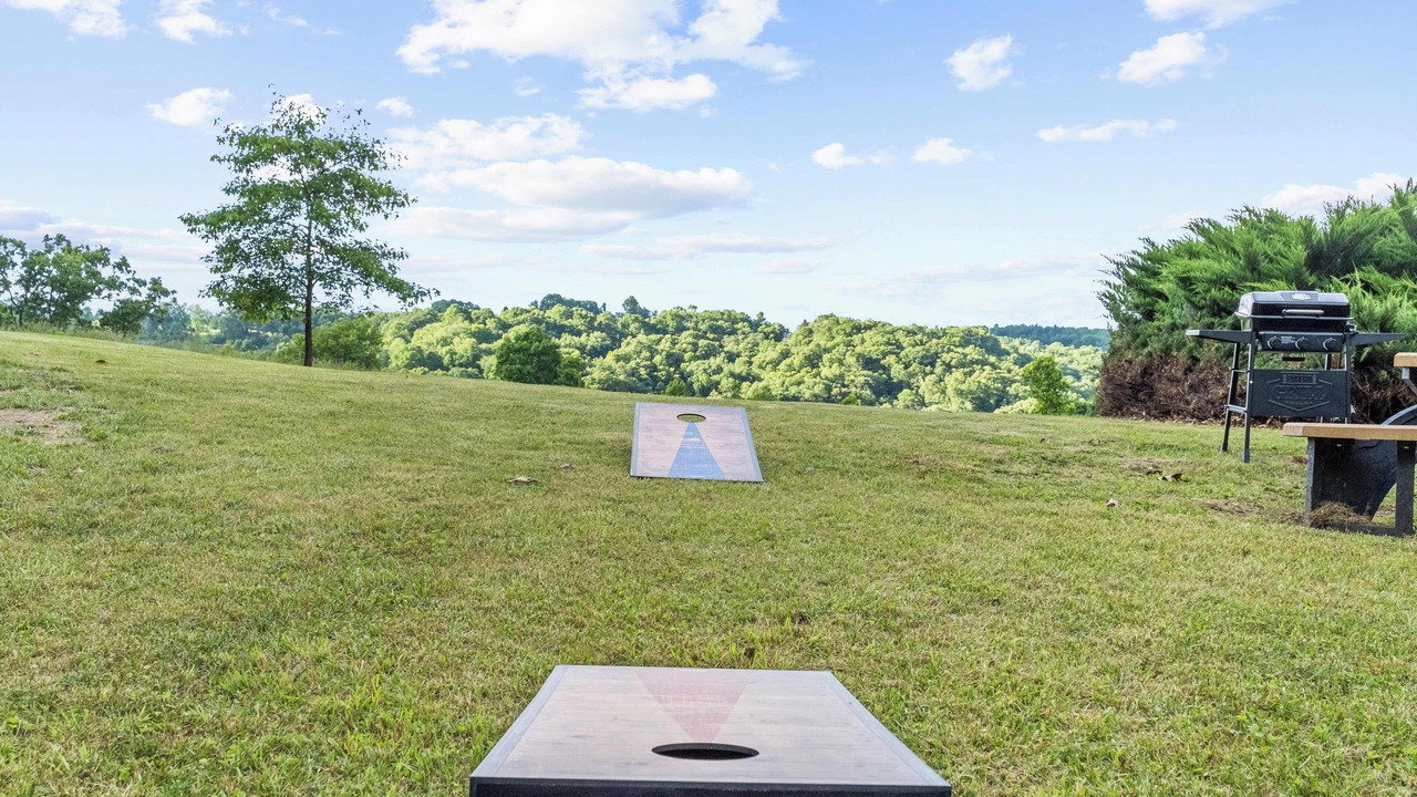 Photo of Outdoor in Oak Hill