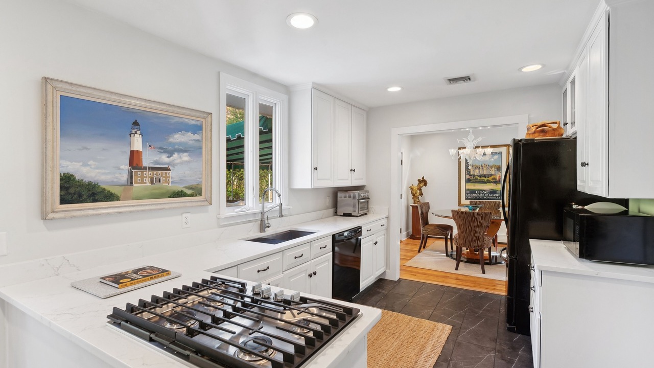 Photo of Kitchen in Amagansett North