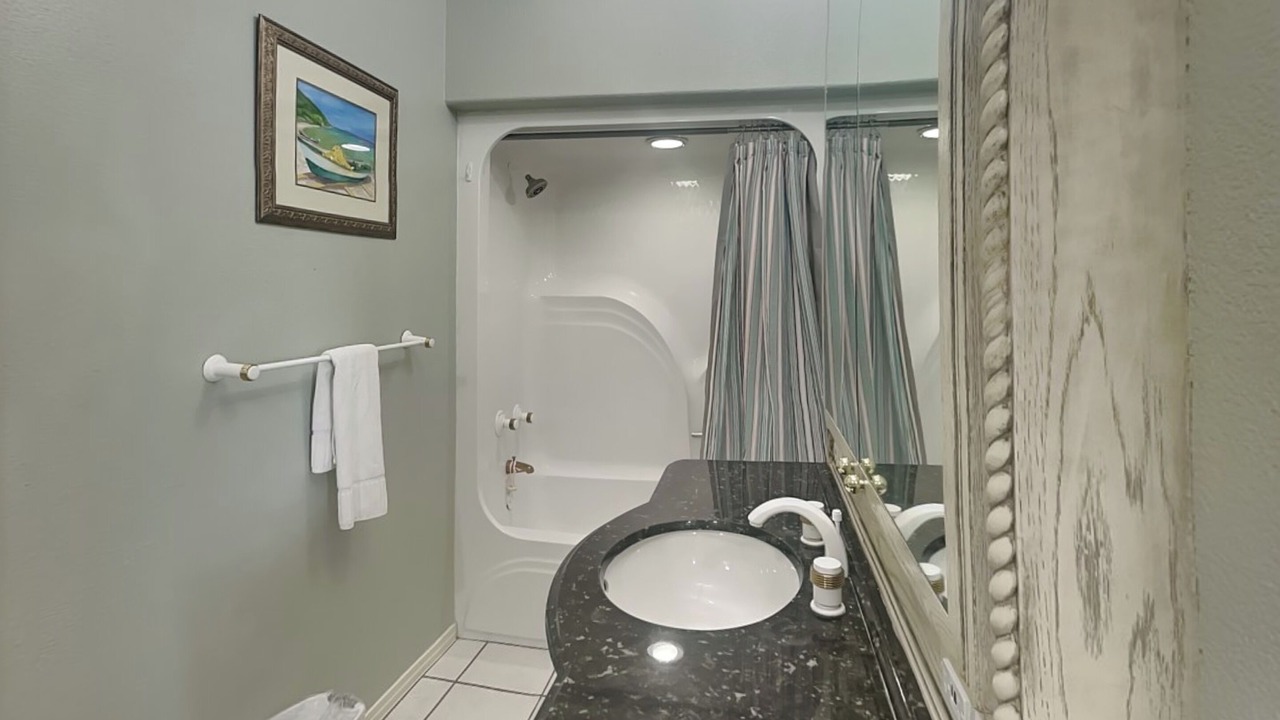 Photo of Bathroom in Isla Del Sol