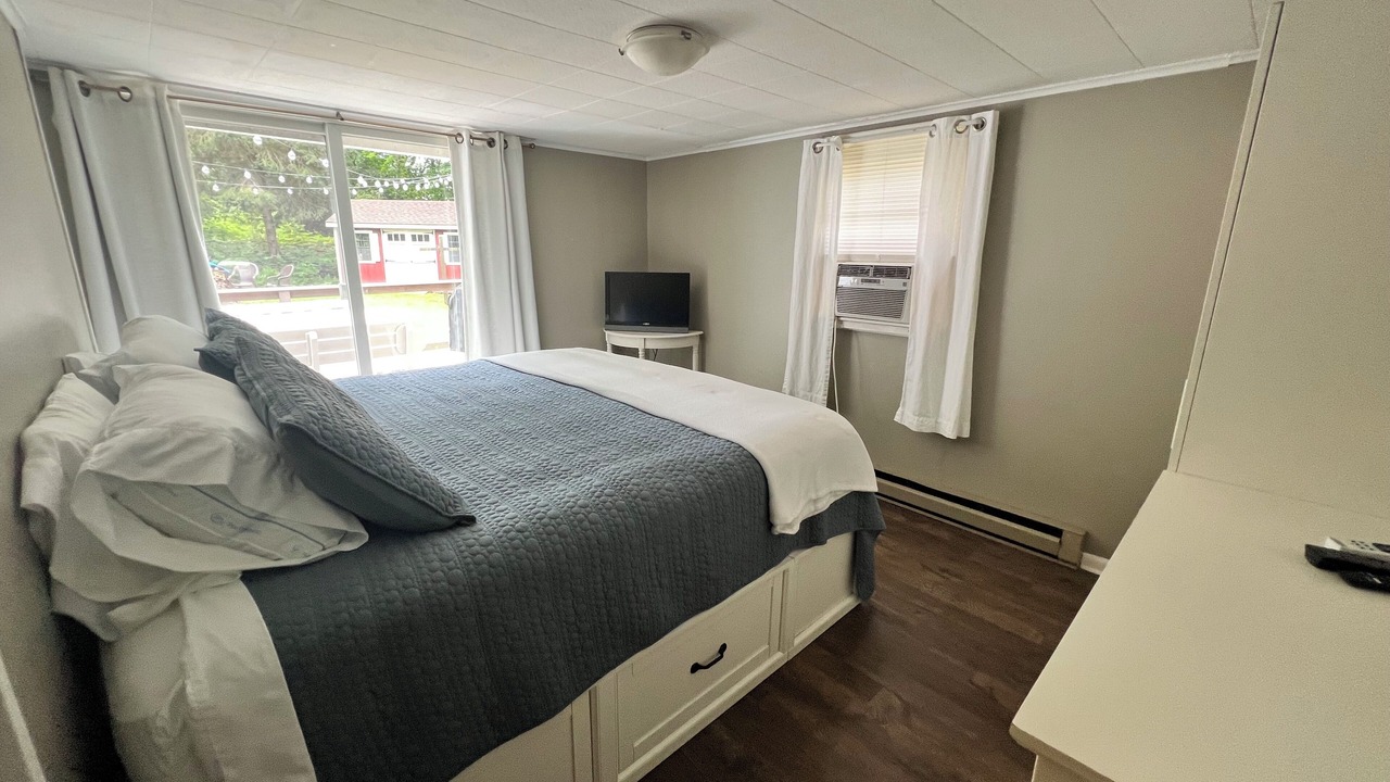 Photo of Bedroom in Newfield