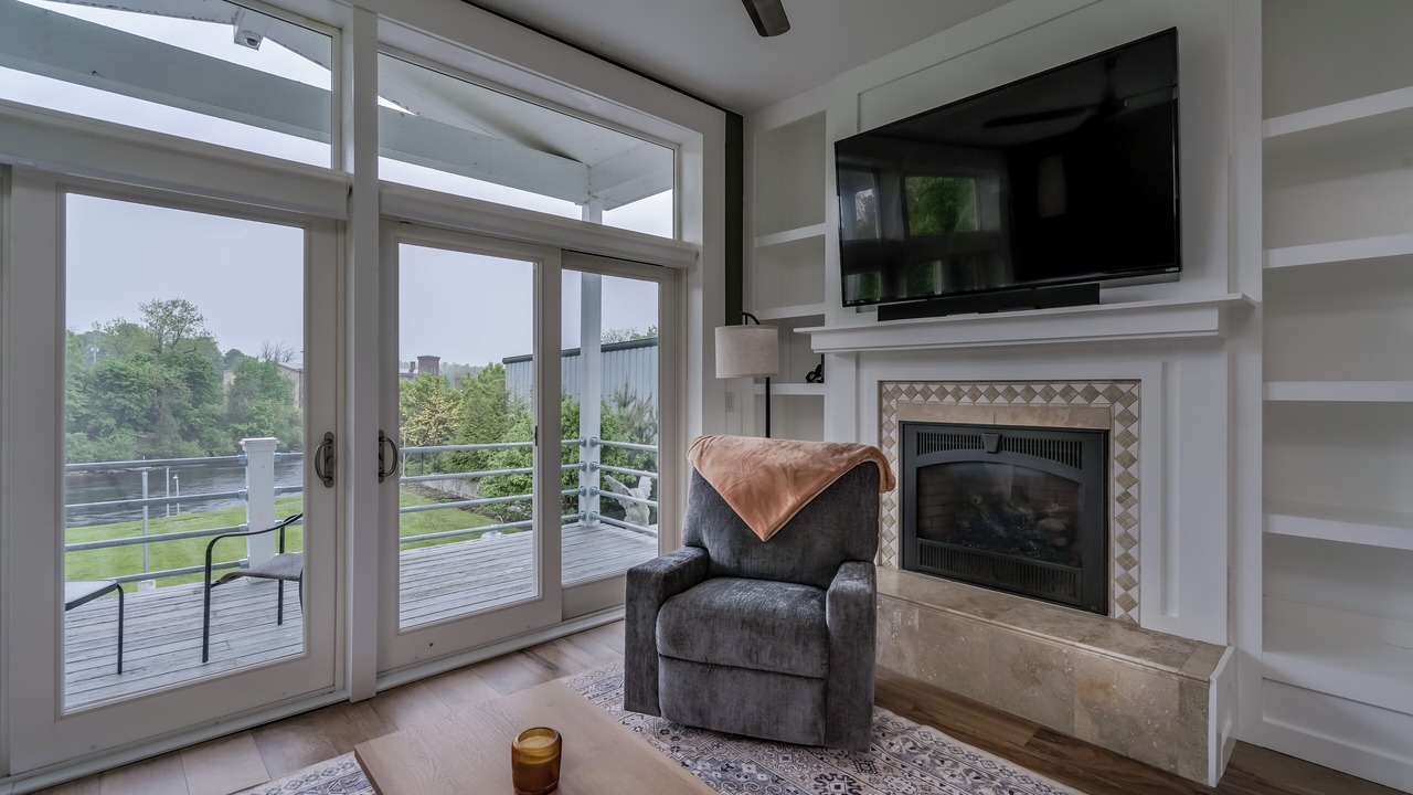 Photo of Livingroom in Watertown