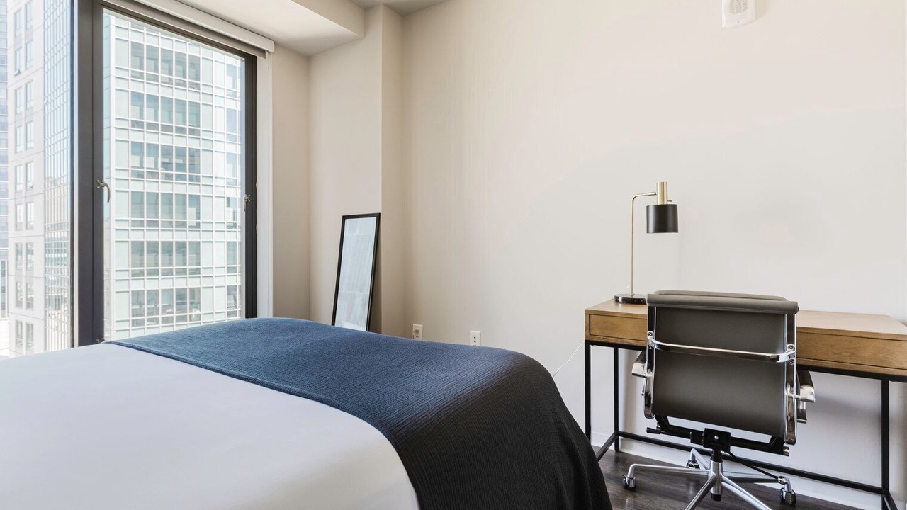 Photo of Bedroom in Theatre District