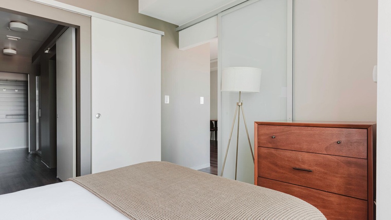 Photo of Bedroom in Theatre District
