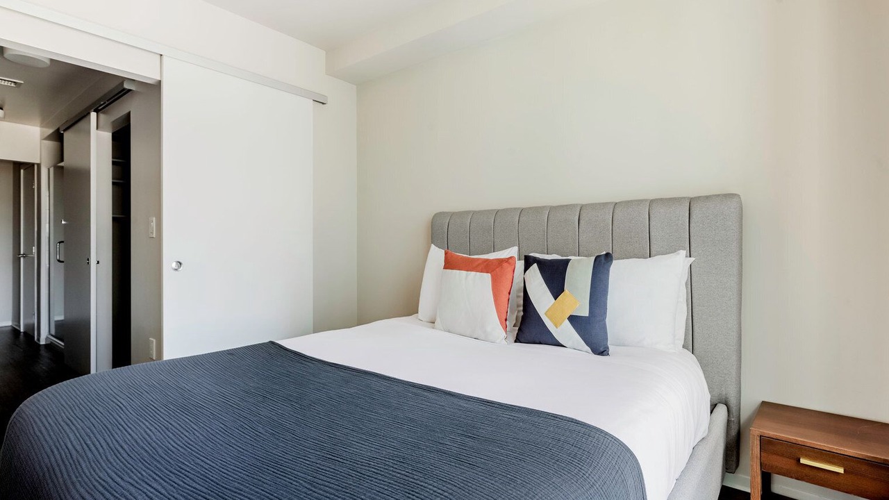 Photo of Bedroom in Theatre District
