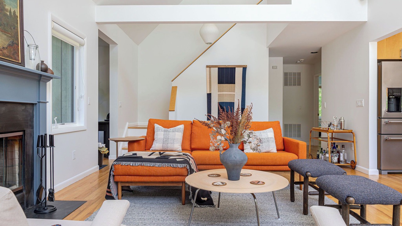 Photo of Livingroom in Cold Spring