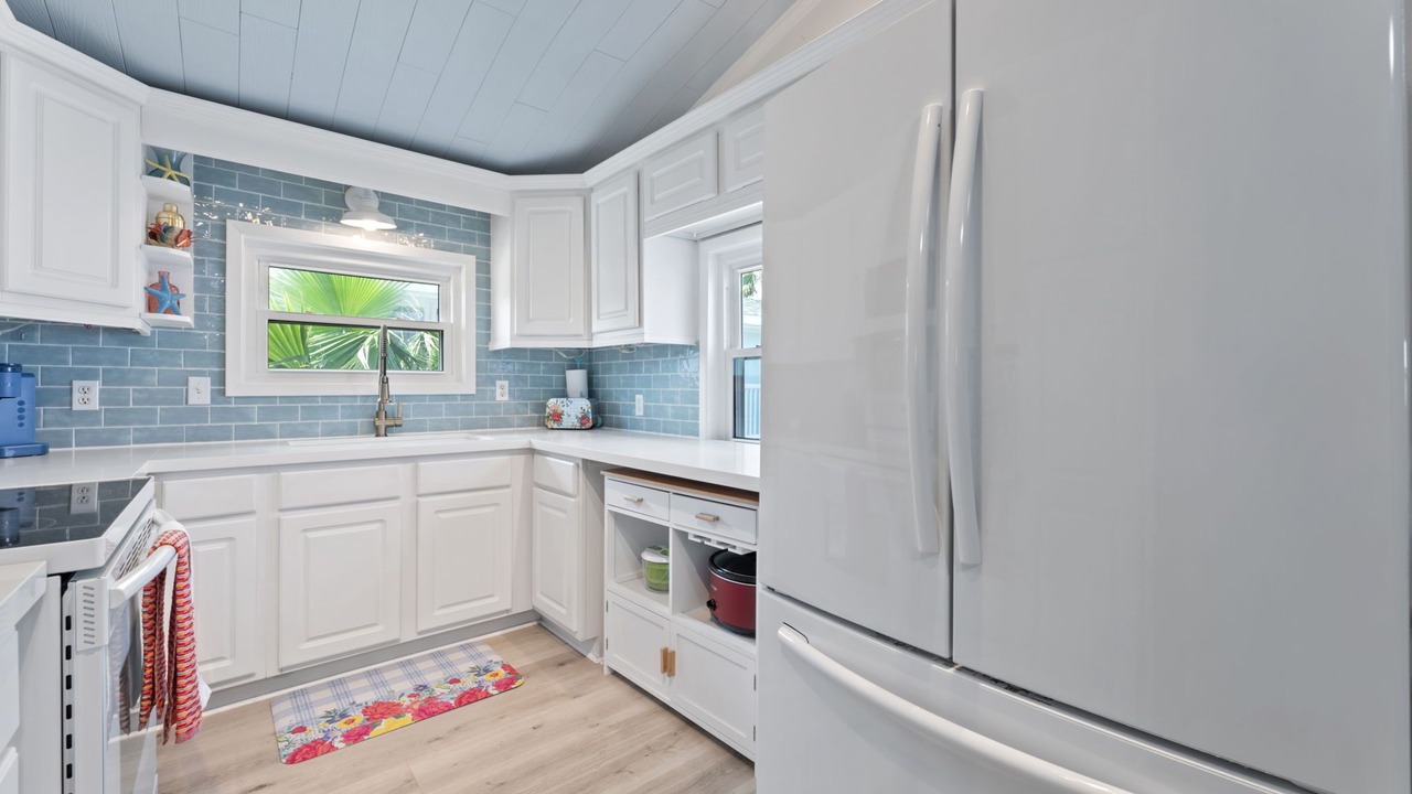 Photo of Kitchen in Pirates Beach