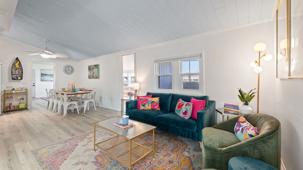 Photo of Livingroom in Pirates Beach