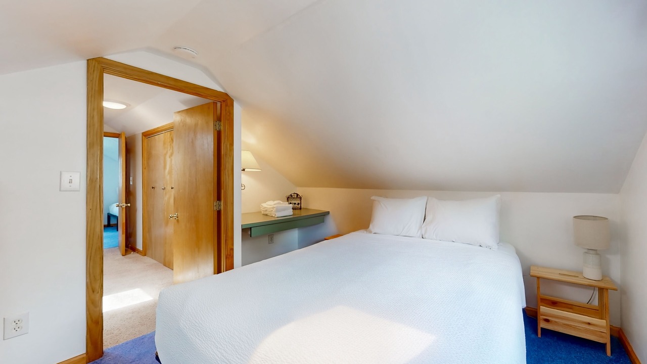 Photo of Bedroom in Lake George