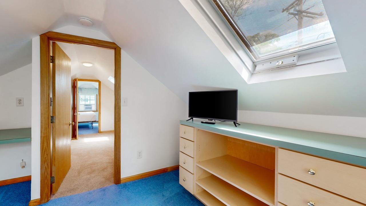 Photo of Bedroom in Lake George