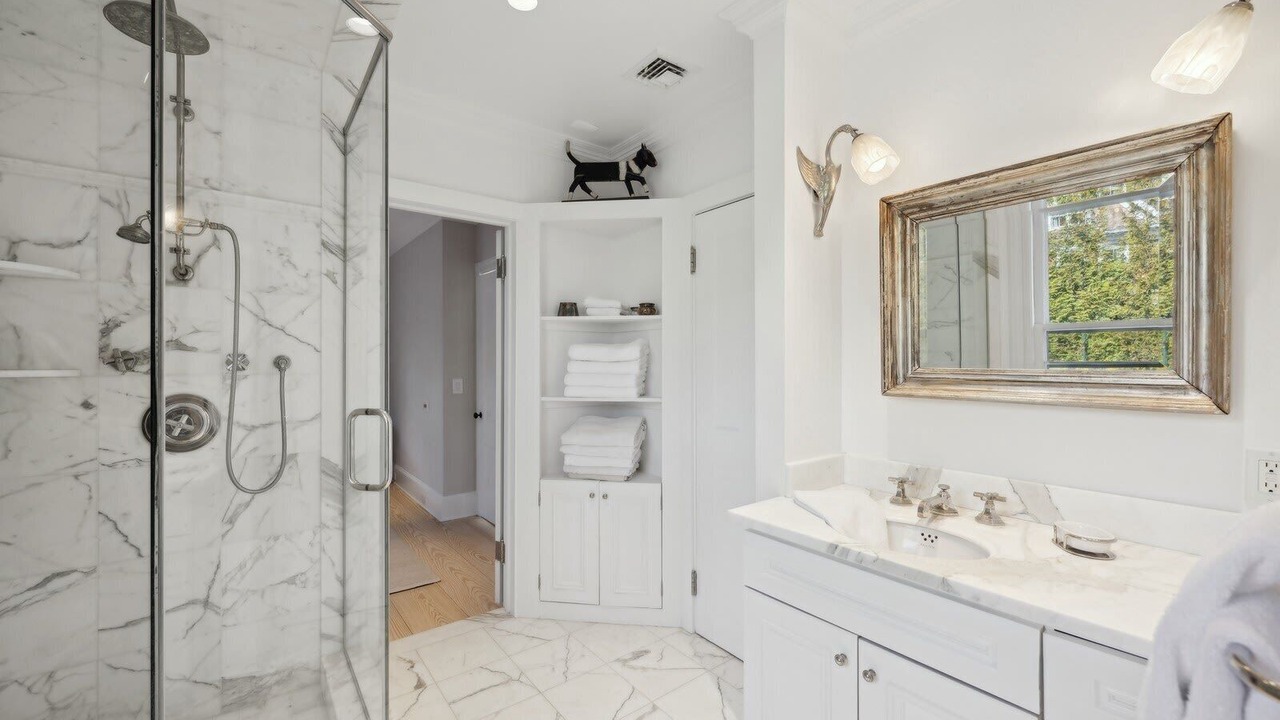 Photo of Bathroom in Village of Southampton