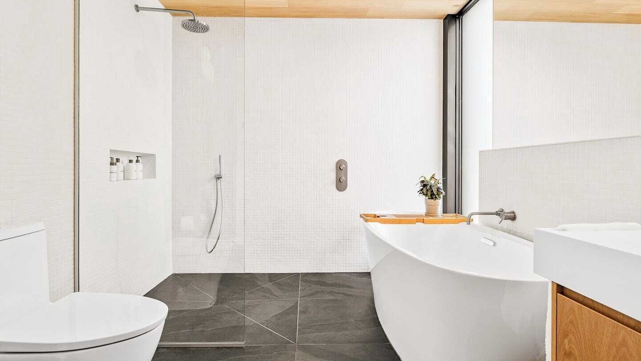 Photo of Bathroom in Brownsville