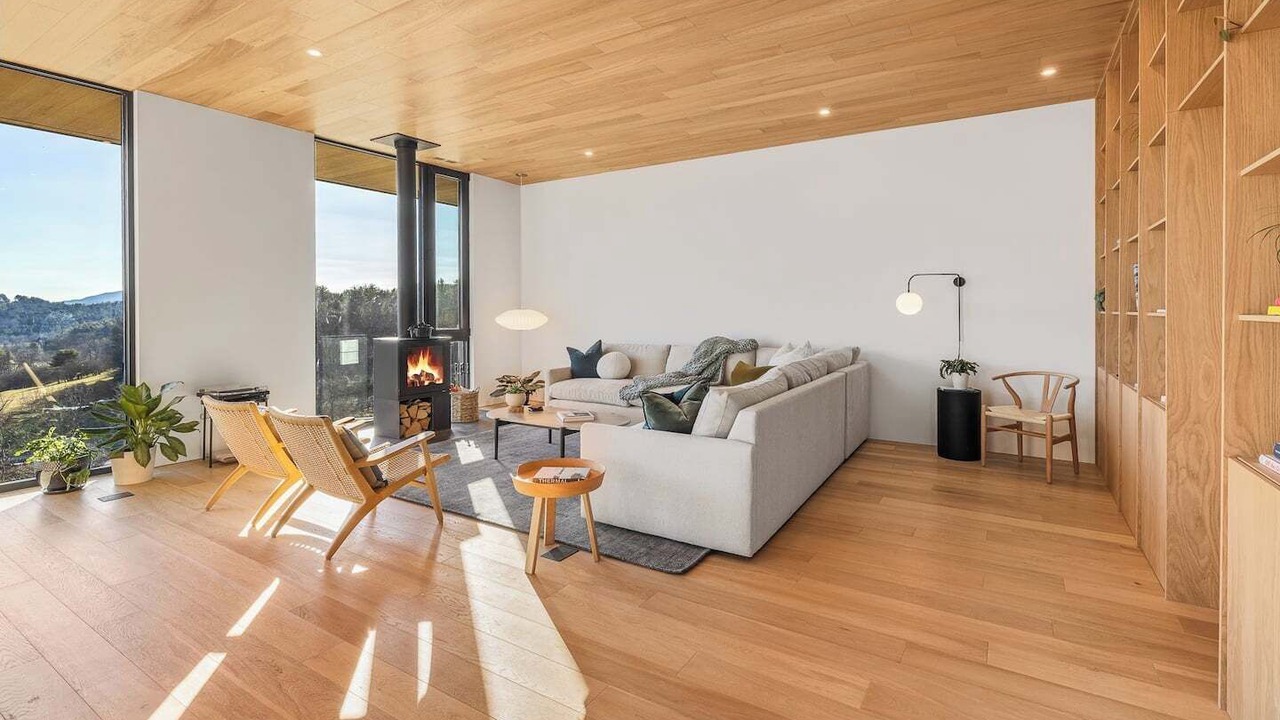 Photo of Livingroom in Brownsville