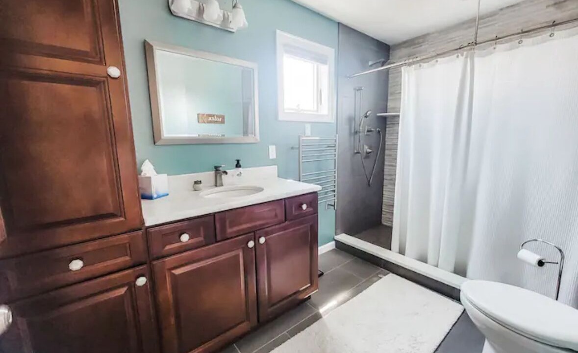 Photo of Bathroom in Normandy Beach