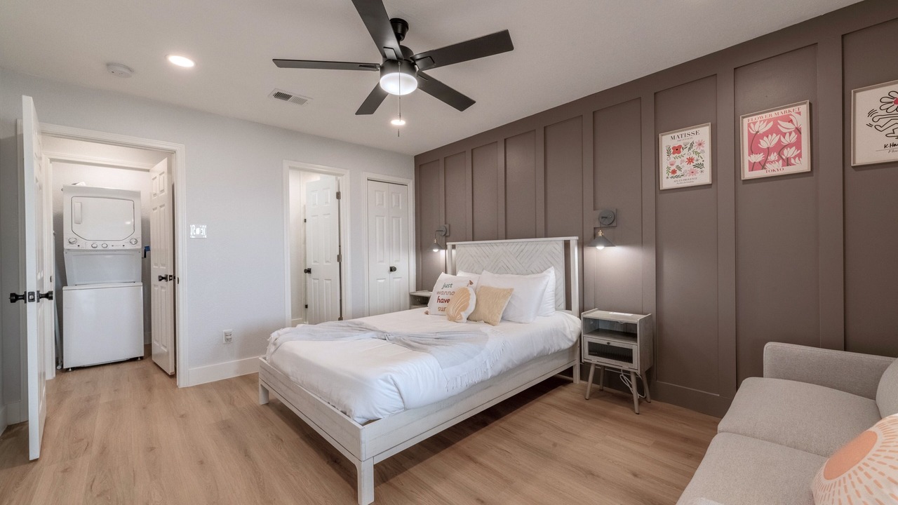 Photo of Bedroom in Surfside Beach