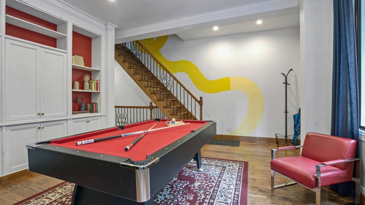 Photo of Bedroom in Midtown East