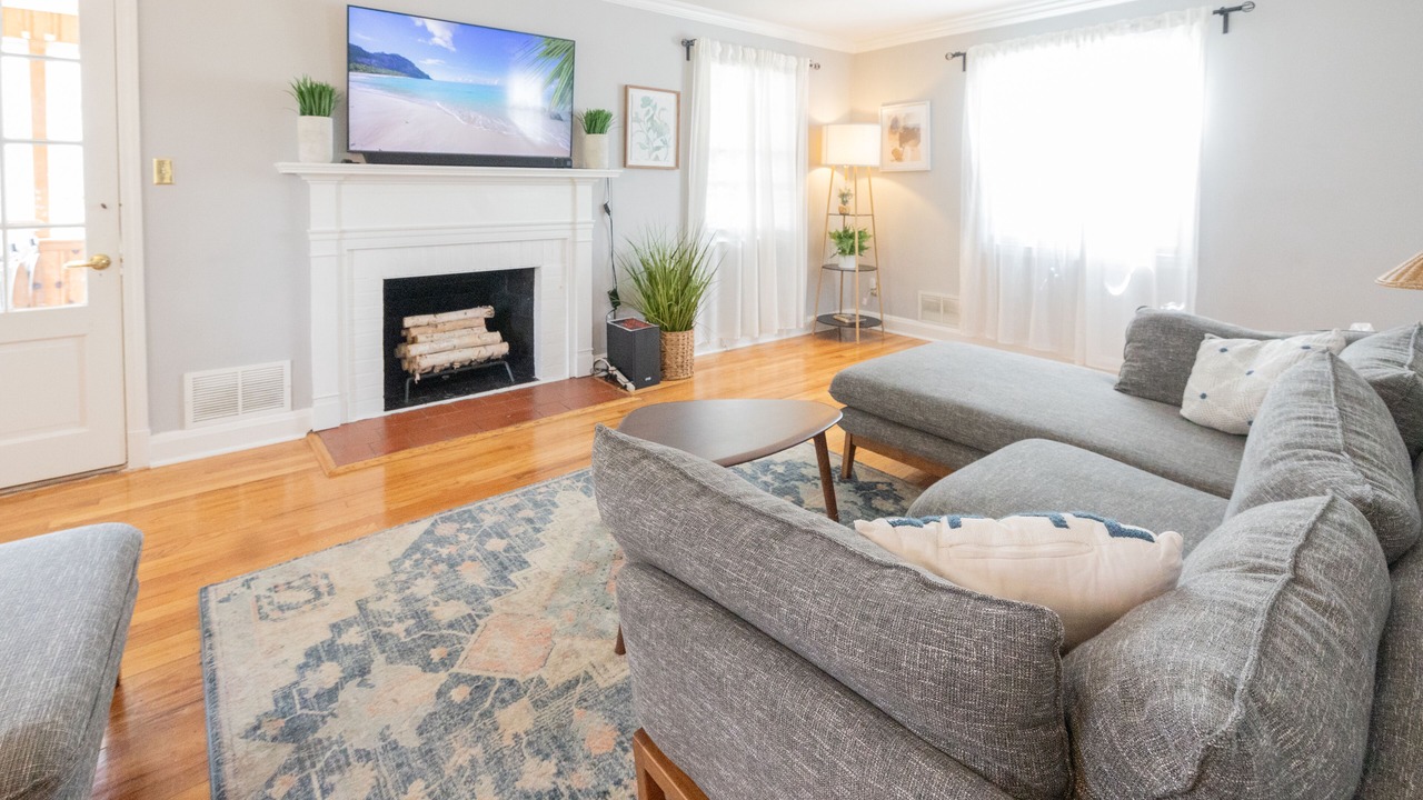Photo of Livingroom in Towson