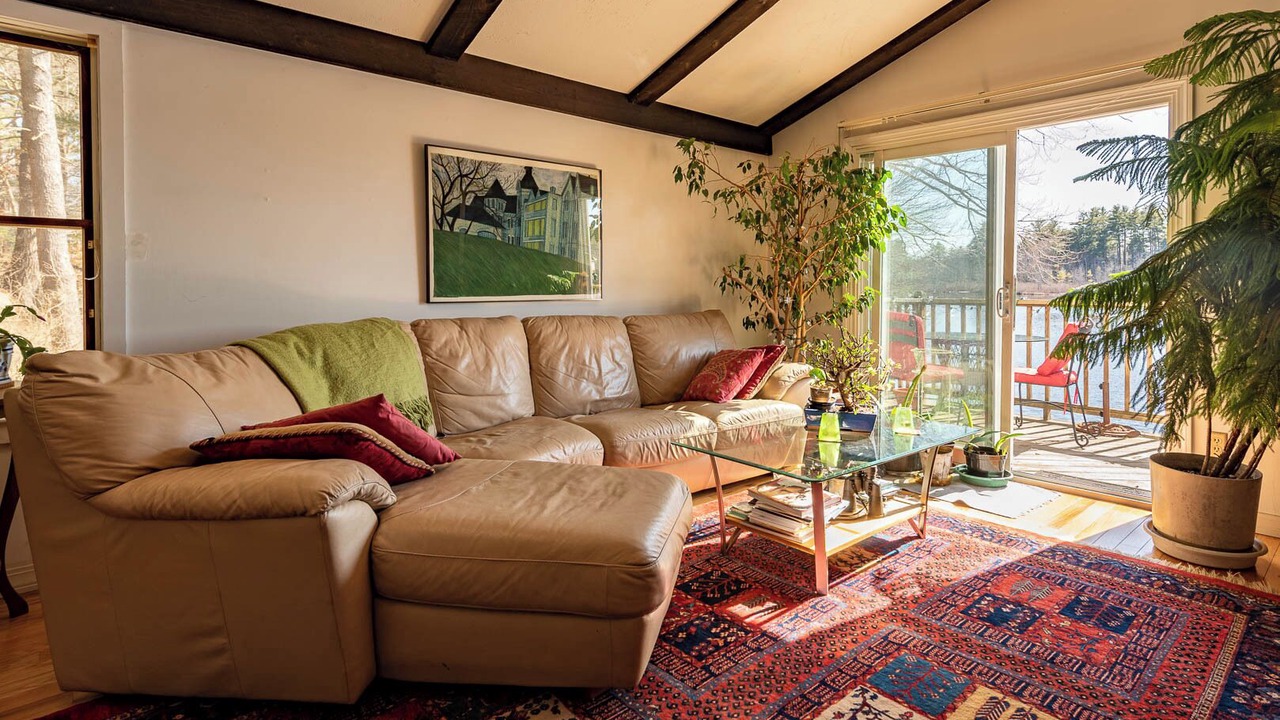 Photo of Livingroom in Kingston