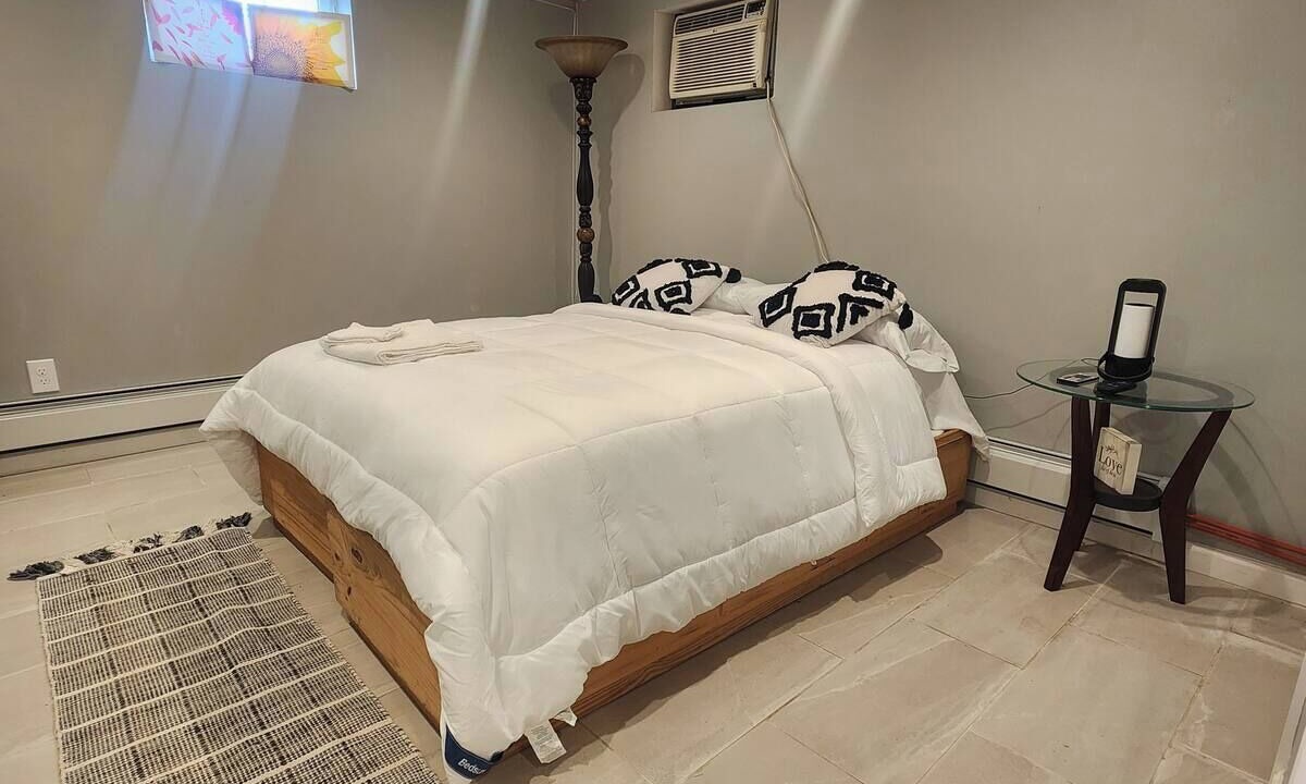Photo of Bedroom in North Valley Stream