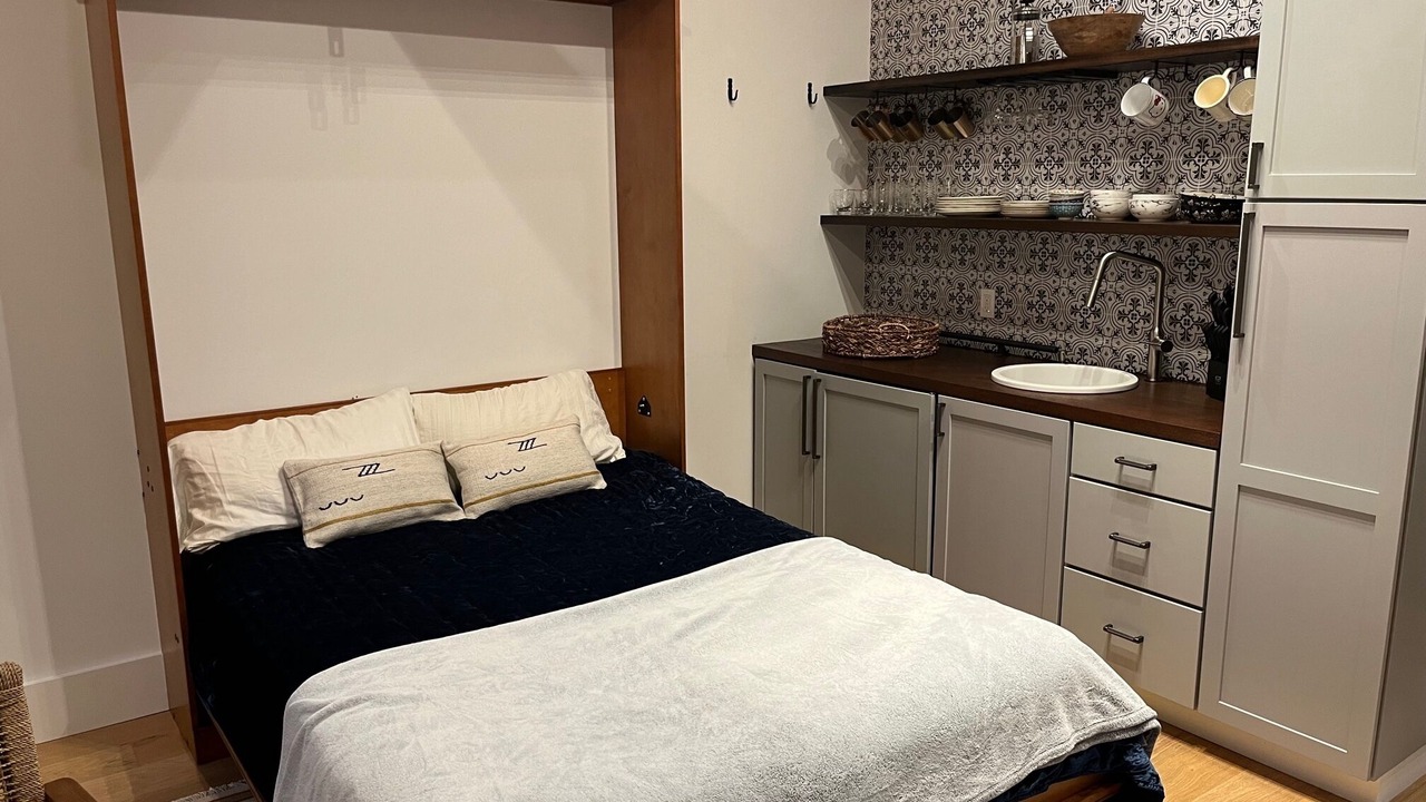 Photo of Bedroom in Bridgehampton