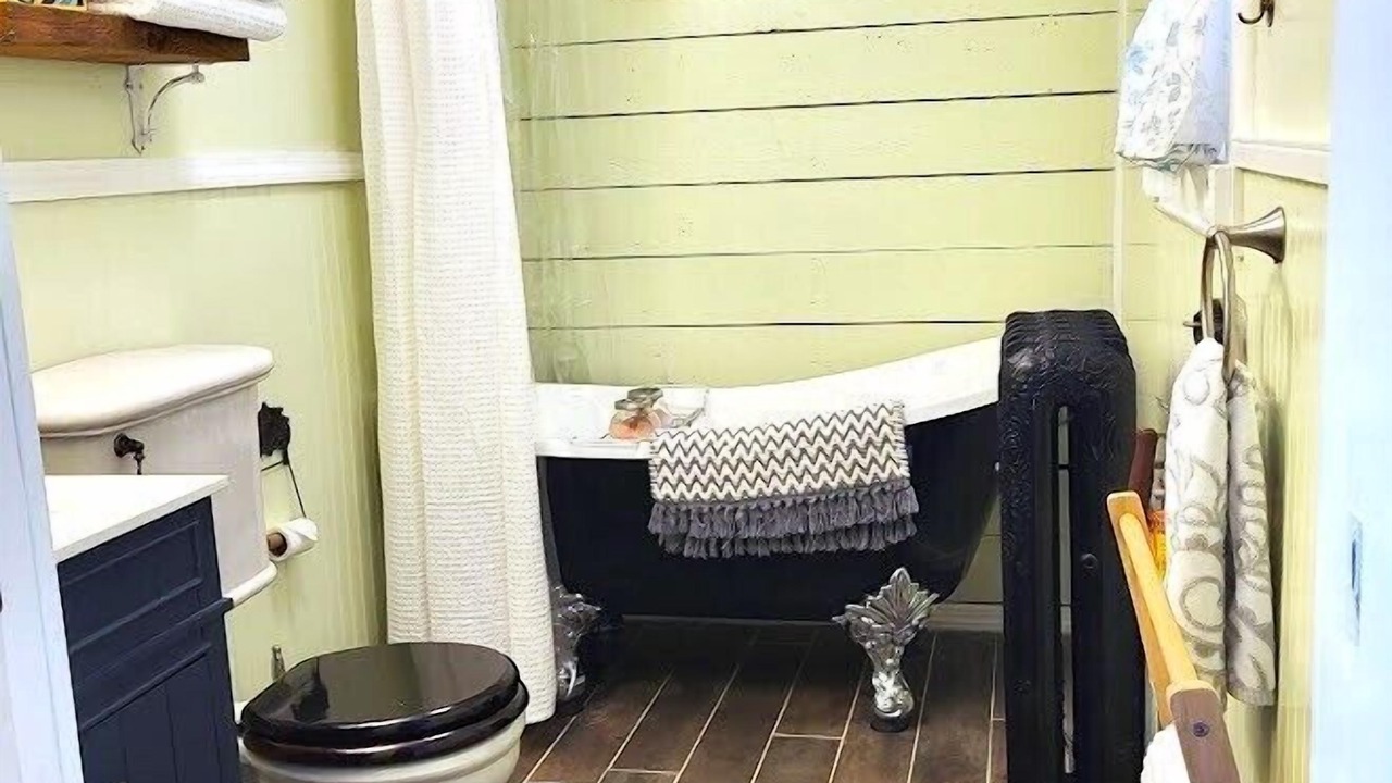 Photo of Bathroom in Westlake