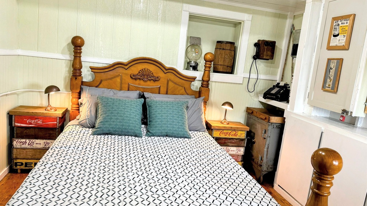 Photo of Bedroom in Westlake