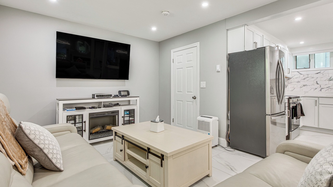 Photo of Livingroom in Barrington