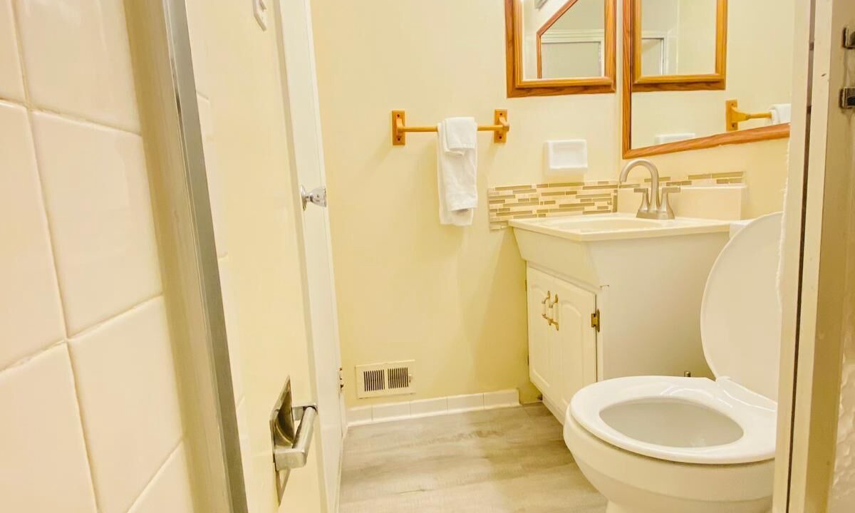 Photo of Bathroom in Laurel