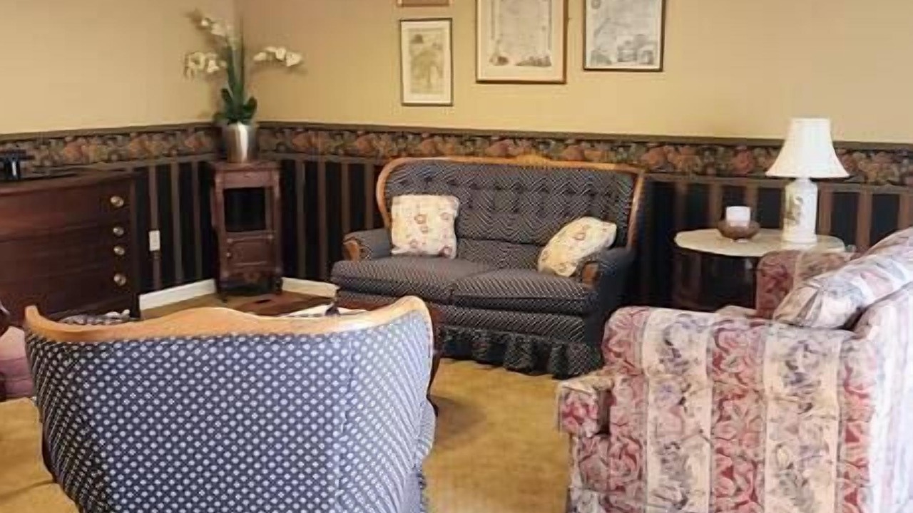 Photo of Livingroom in Green Valley