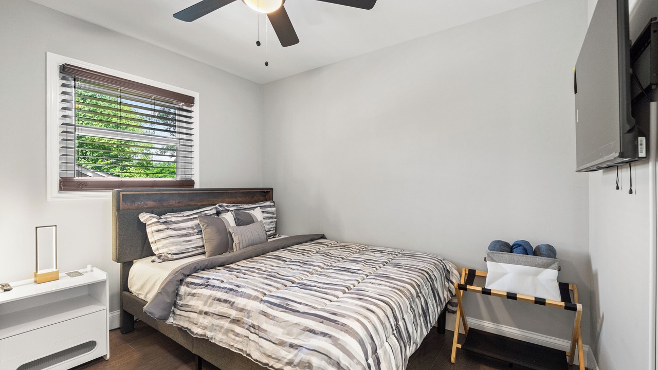 Photo of Bedroom in Oxon Hill