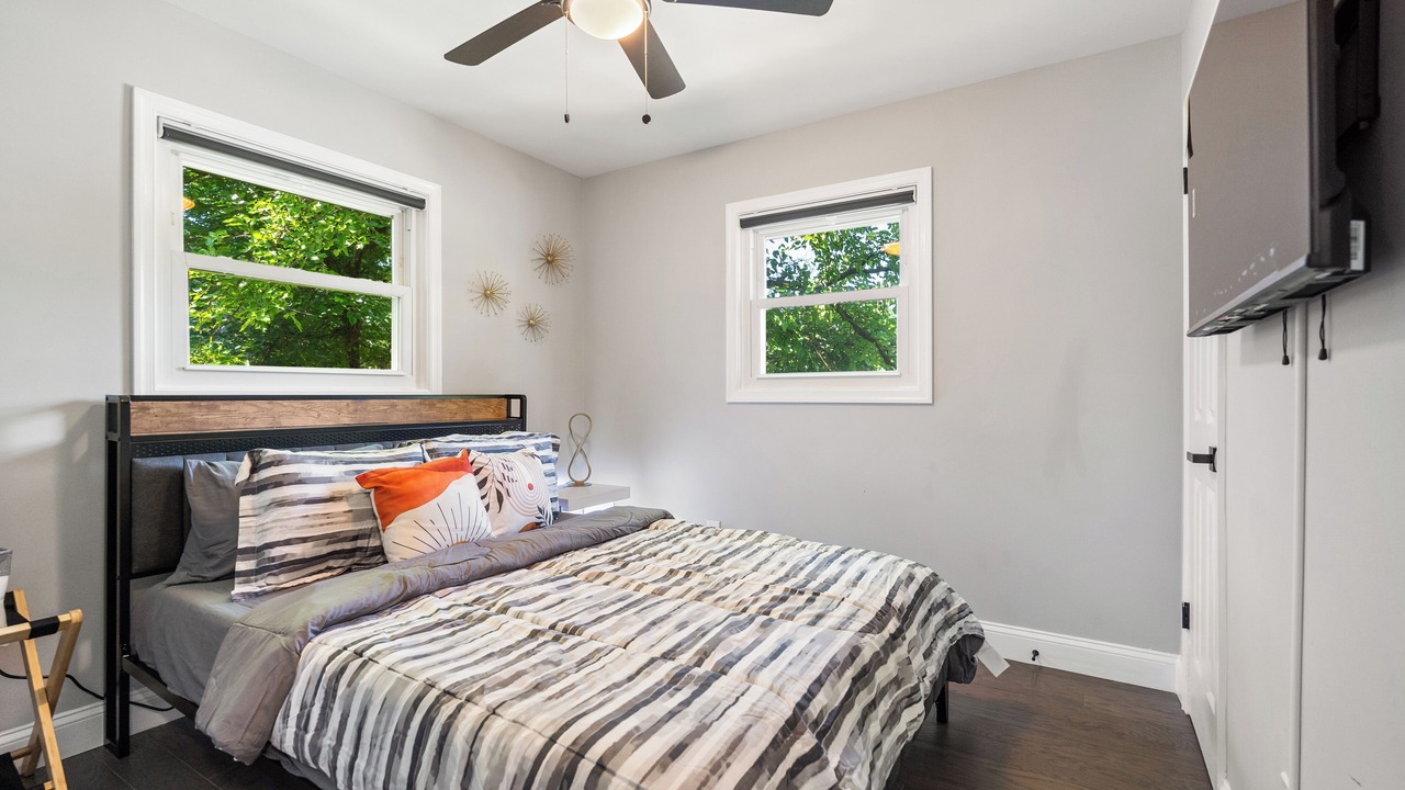 Photo of Bedroom in Oxon Hill