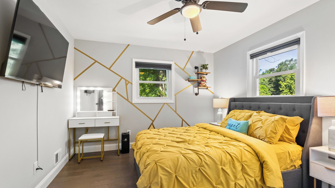 Photo of Bedroom in Oxon Hill