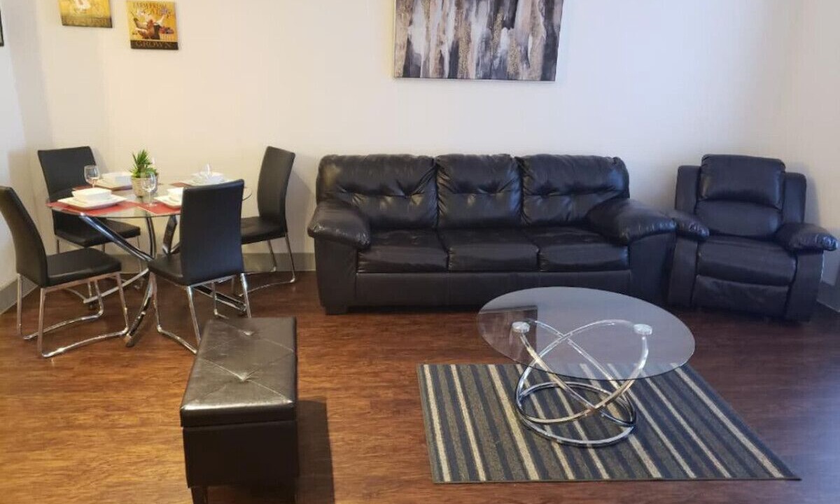 Photo of Livingroom in Spring
