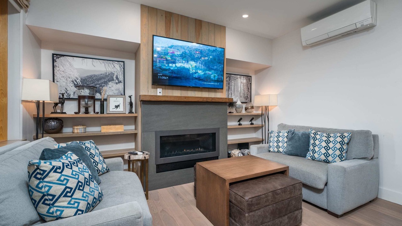 Photo of Livingroom in Ludlow
