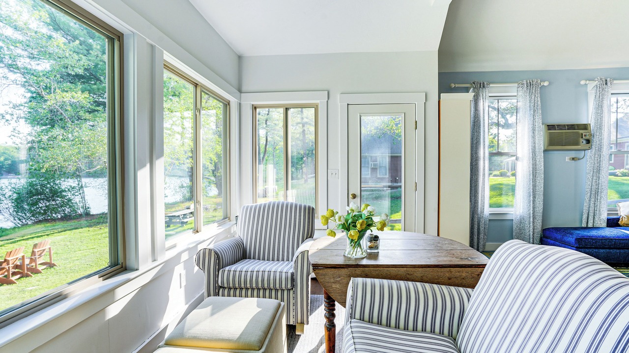 Photo of Livingroom in Summer Village