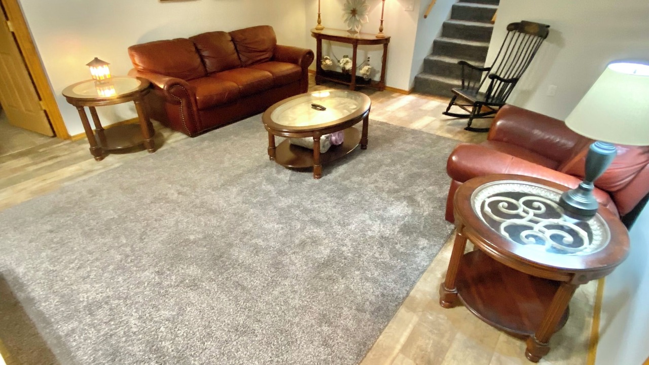 Photo of Livingroom in Queensbury