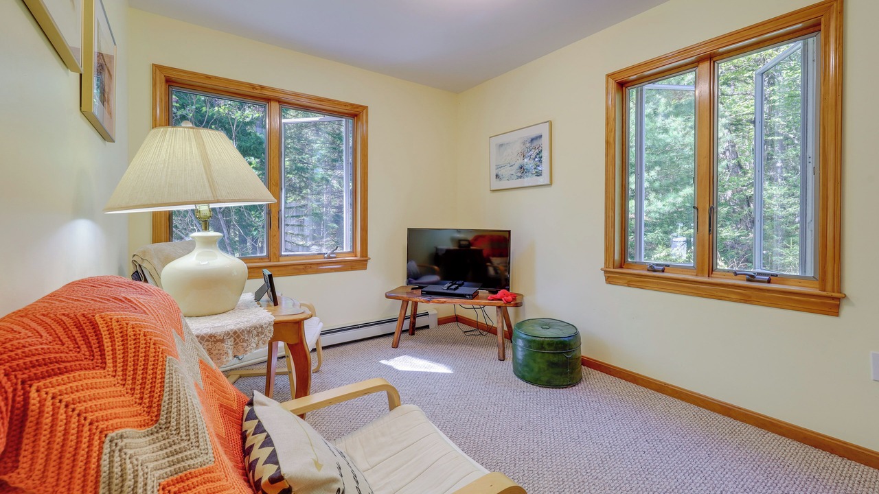 Photo of Livingroom in Steuben