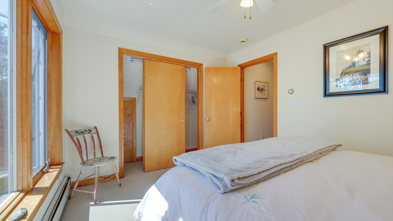 Photo of Bedroom in Steuben