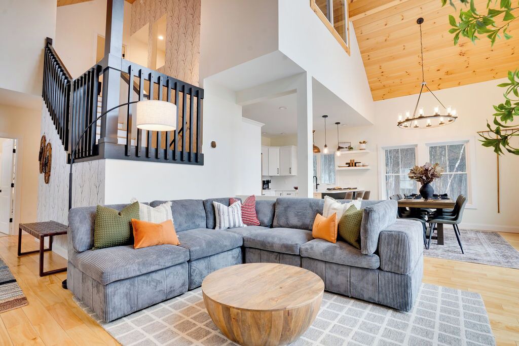 Photo of Livingroom in Intervale